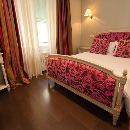 Paris Rome Menton