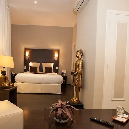 Paris Rome 3*