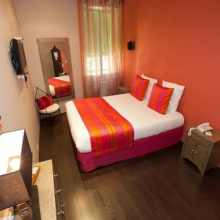Szálloda Paris Rome 3*