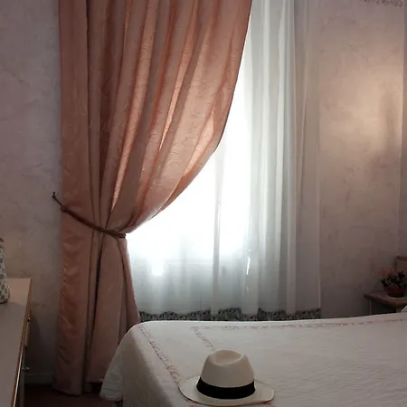 Paris Rome Menton
